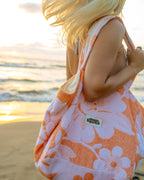 OVERSIZED BEACH BAG - Yellow & Orange — lifestyle